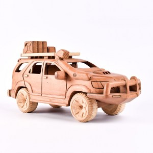 wooden-car-collectable-toys