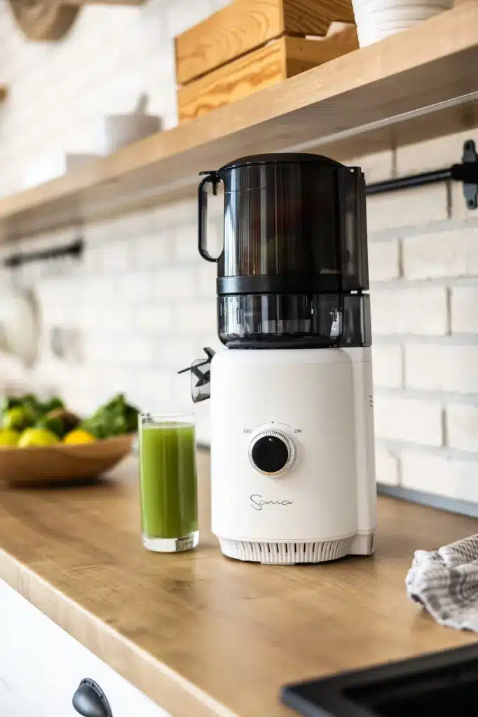 Sana 818 Juicer - Greens